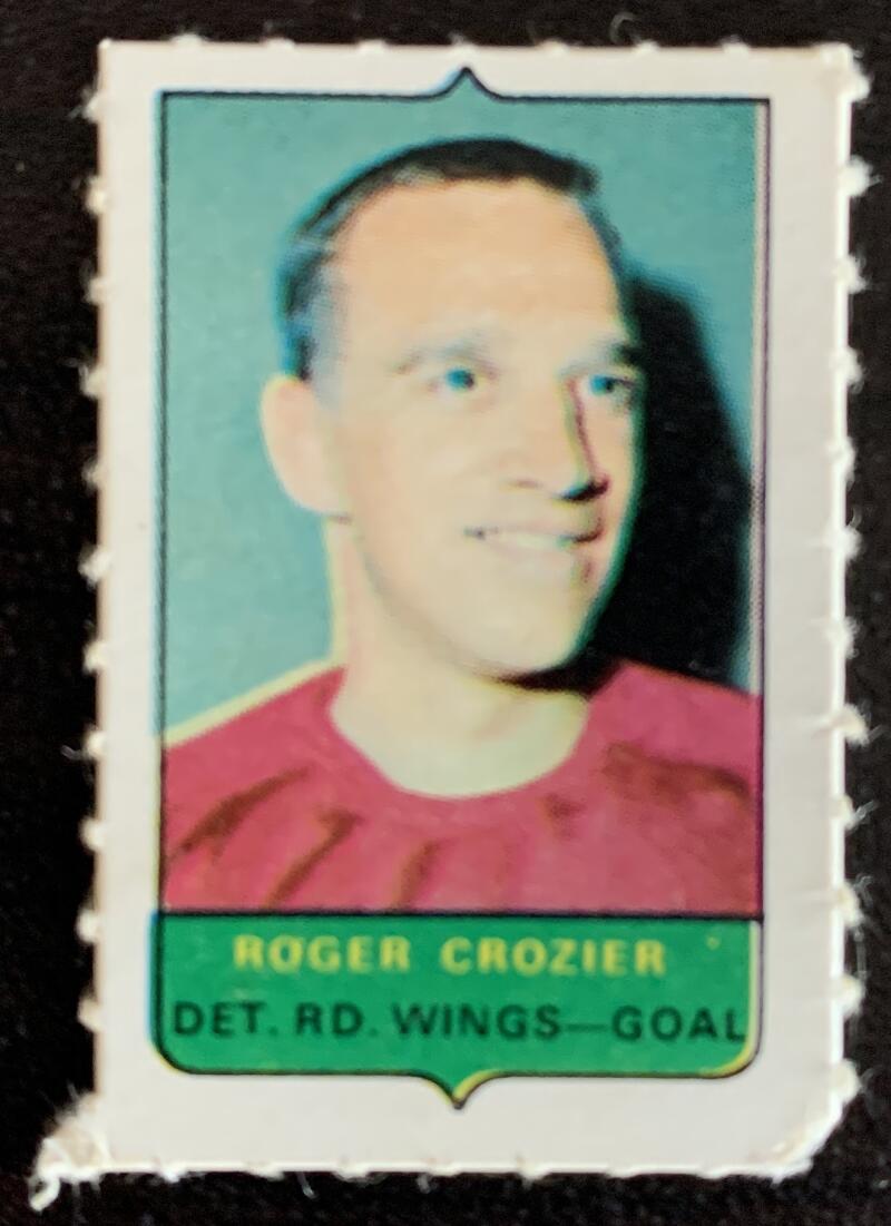 V7526--1969-70 O-Pee-Chee Four-in-One Mini Card Roger Crozier