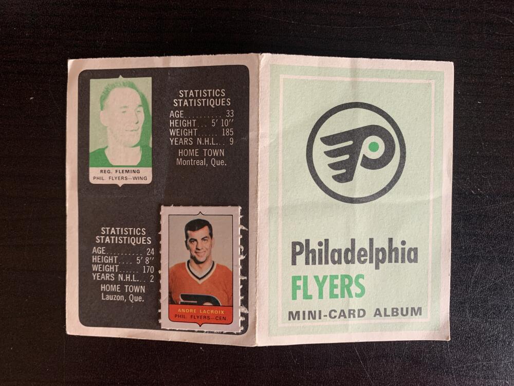 V7609--1969-70 O-Pee-Chee Four-in-One Card Album Philadelphia Flyers