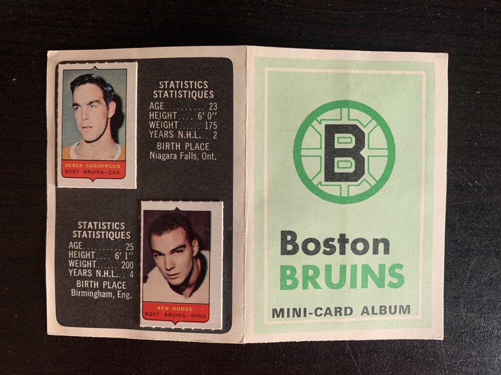 V7616--1969-70 O-Pee-Chee Four-in-One Card Album Boston Bruins - ORR