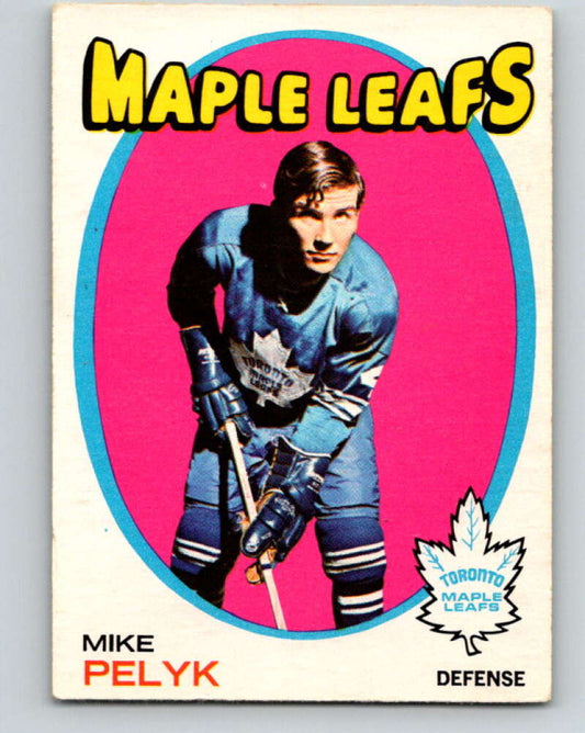 1971-72 O-Pee-Chee #92 Mike Pelyk  Toronto Maple Leafs  V9222