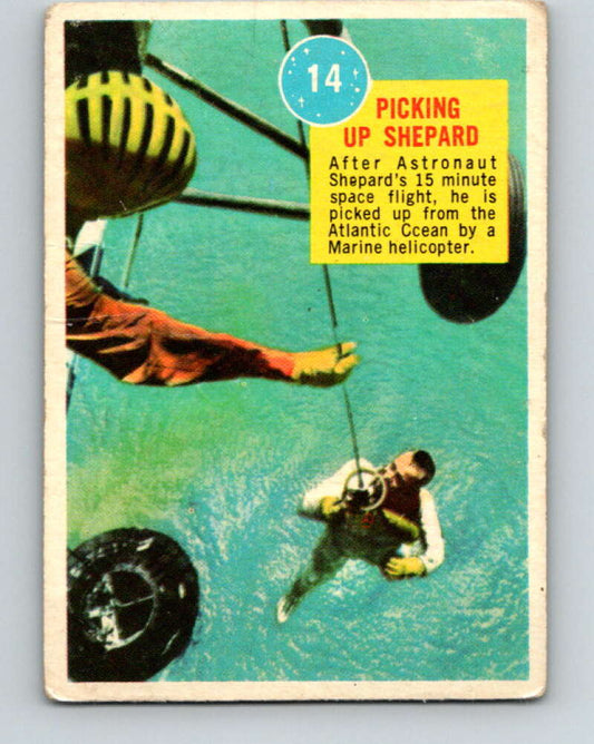 1963 Topps Astronauts #14 Picking Up Shepard V10132