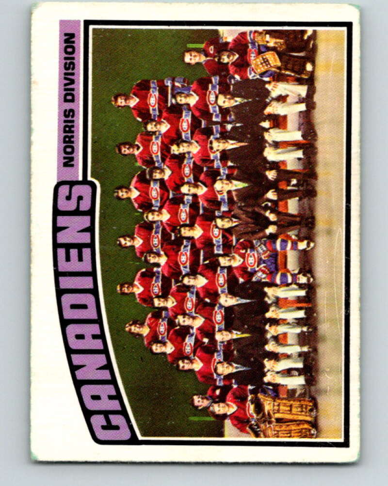 1976-77 O-Pee-Chee #141 Montreal Canadiens CL   V12074