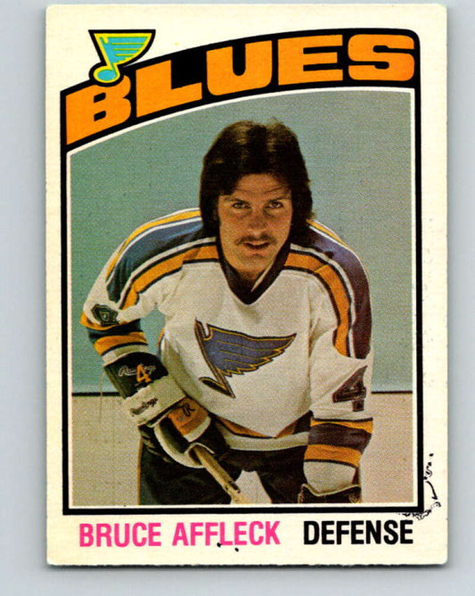 1976-77 O-Pee-Chee #305 Bruce Affleck  RC Rookie St. Louis Blues  V12756