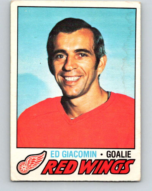 1977-78 O-Pee-Chee #70 Ed Giacomin  Detroit Red Wings  V13404