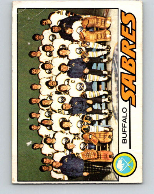 1977-78 O-Pee-Chee #73 Buffalo Sabres Team  Buffalo Sabres  V13413