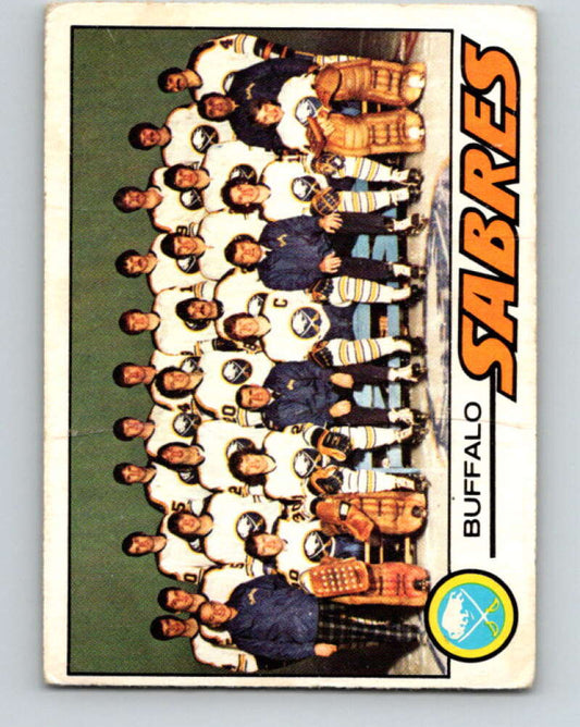 1977-78 O-Pee-Chee #73 Buffalo Sabres Team  Buffalo Sabres  V13420