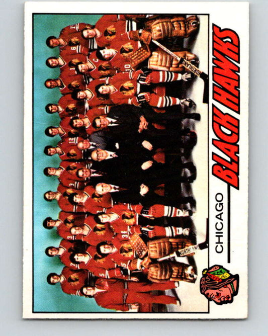 1977-78 O-Pee-Chee #74 Chicago Blackhawks  Chicago Blackhawks  V13428