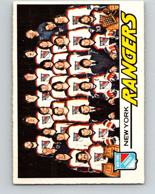 1977-78 O-Pee-Chee #82 Rangers Team  New York Rangers  V13467