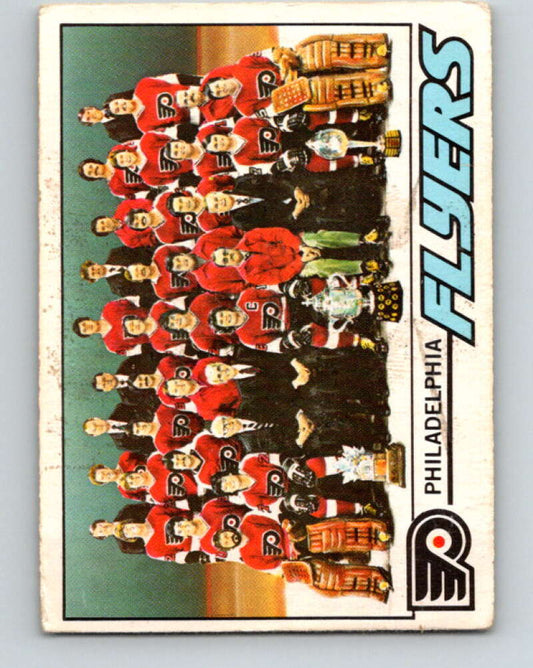 1977-78 O-Pee-Chee #83 Flyers Team  Philadelphia Flyers  V13471