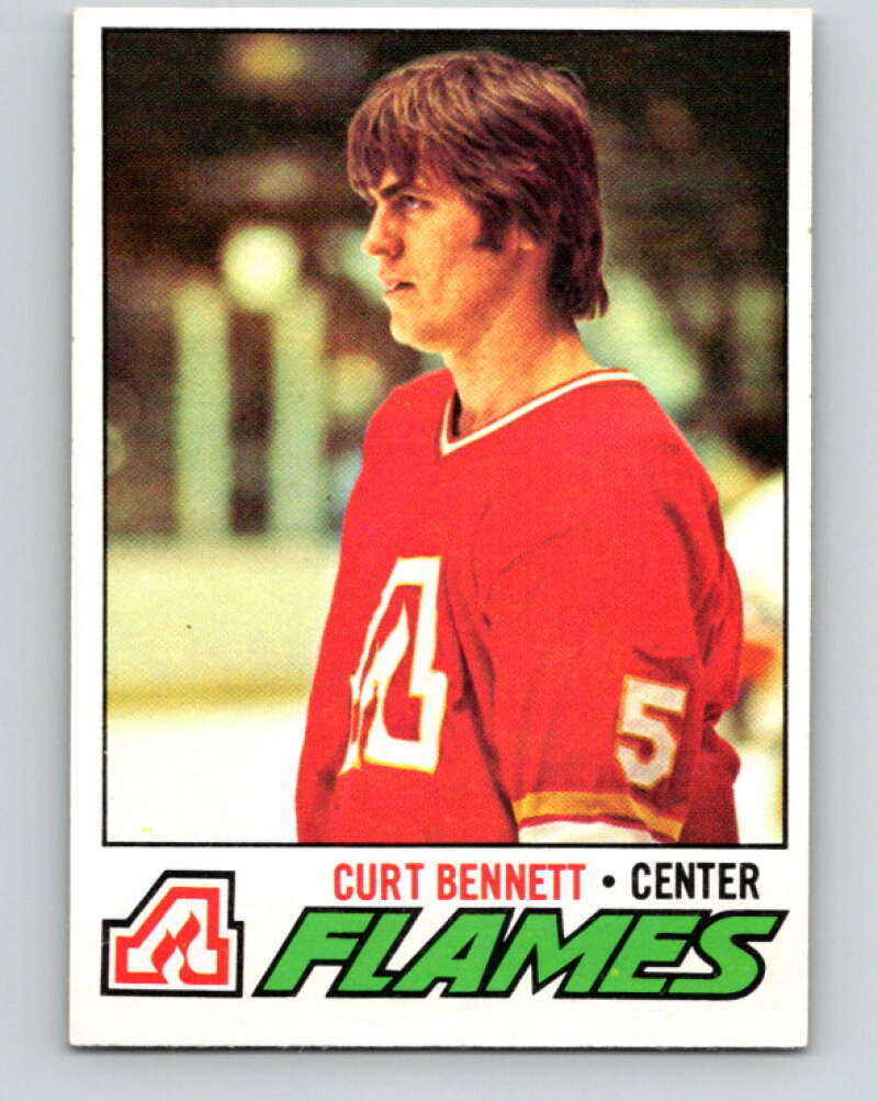 1977-78 O-Pee-Chee #97 Curt Bennett  Atlanta Flames  V13553