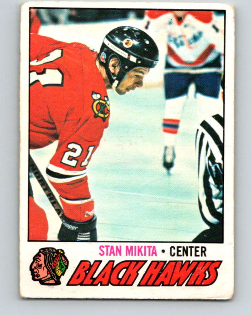 1977-78 O-Pee-Chee #195 Stan Mikita  Chicago Blackhawks  V14309