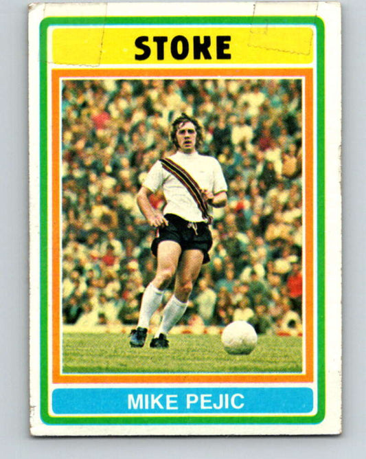 1976-77 Topps England Soccer Football #28 Mike Pejic   V28078