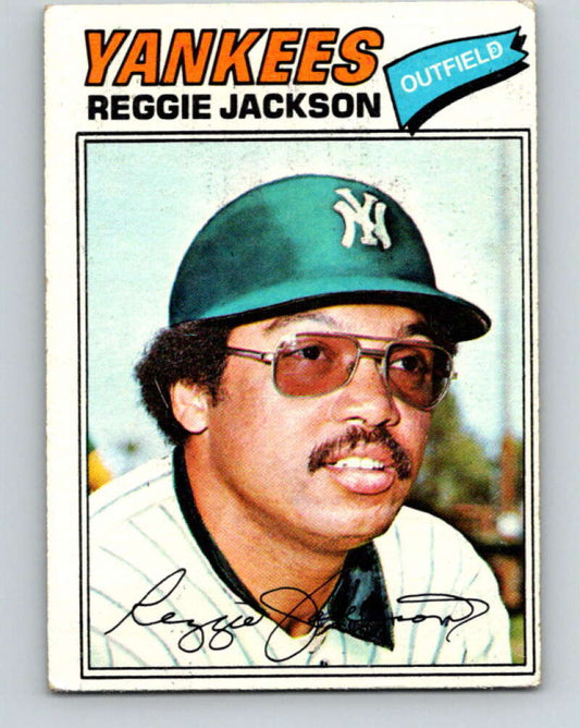 1977 Topps #10 Reggie Jackson New York Yankees V28830
