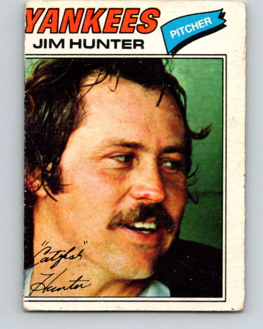 1977 O-Pee-Chee #10 Jim Hunter  New York Yankees  V28832