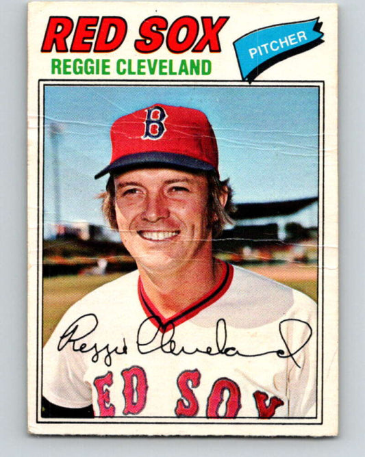 1977 O-Pee-Chee #111 Reggie Cleveland  Boston Red Sox  V29031