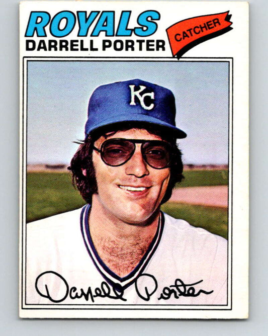 1977 O-Pee-Chee #116 Darrell Porter  Kansas City Royals  V29040