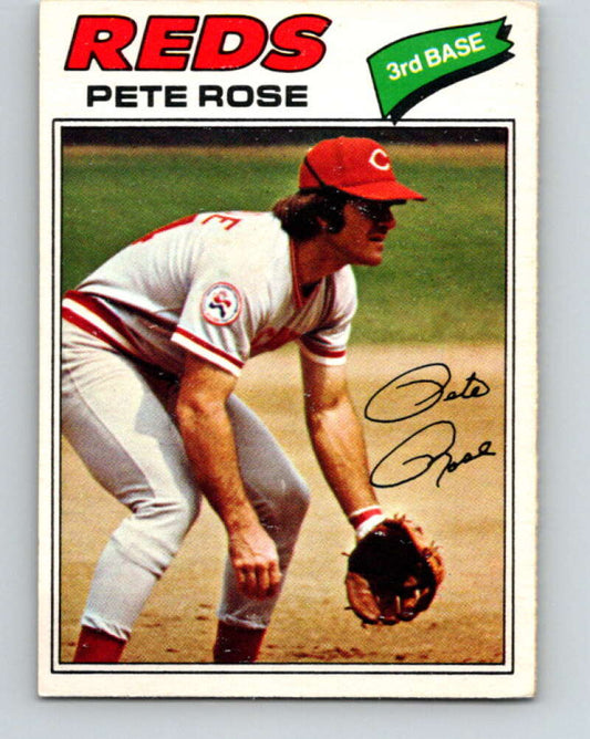1977 O-Pee-Chee #240 Pete Rose  Cincinnati Reds  V29319