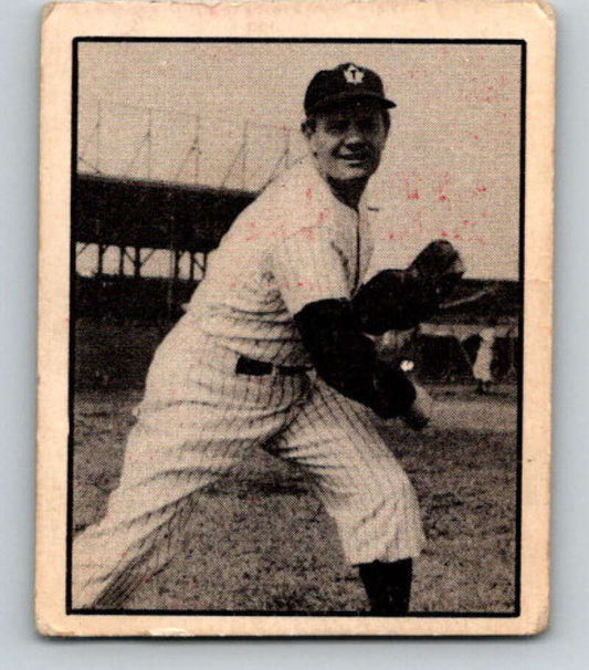 1952 Parkhurst #14 Red Barrett  Toronto Maple Leafs  V32388