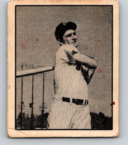 1952 Parkhurst #16 Neill Sheridan  Toronto Maple Leafs  V32389