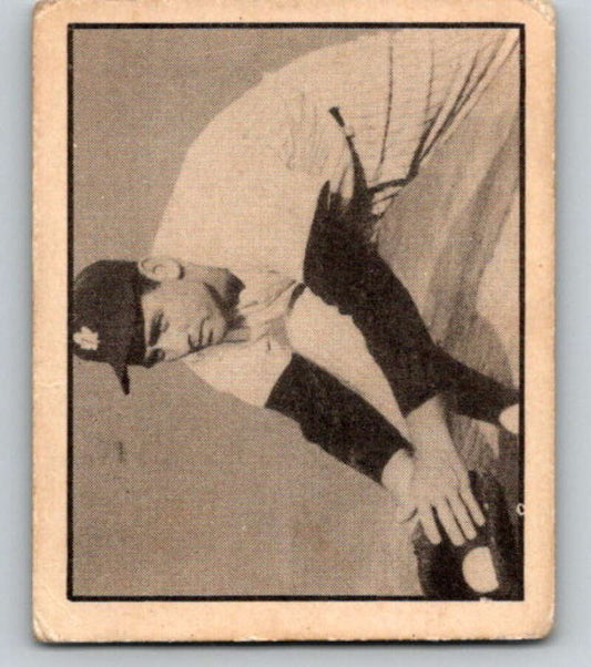 1952 Parkhurst #25 Ed Stevens  Toronto Maple Leafs  V32391