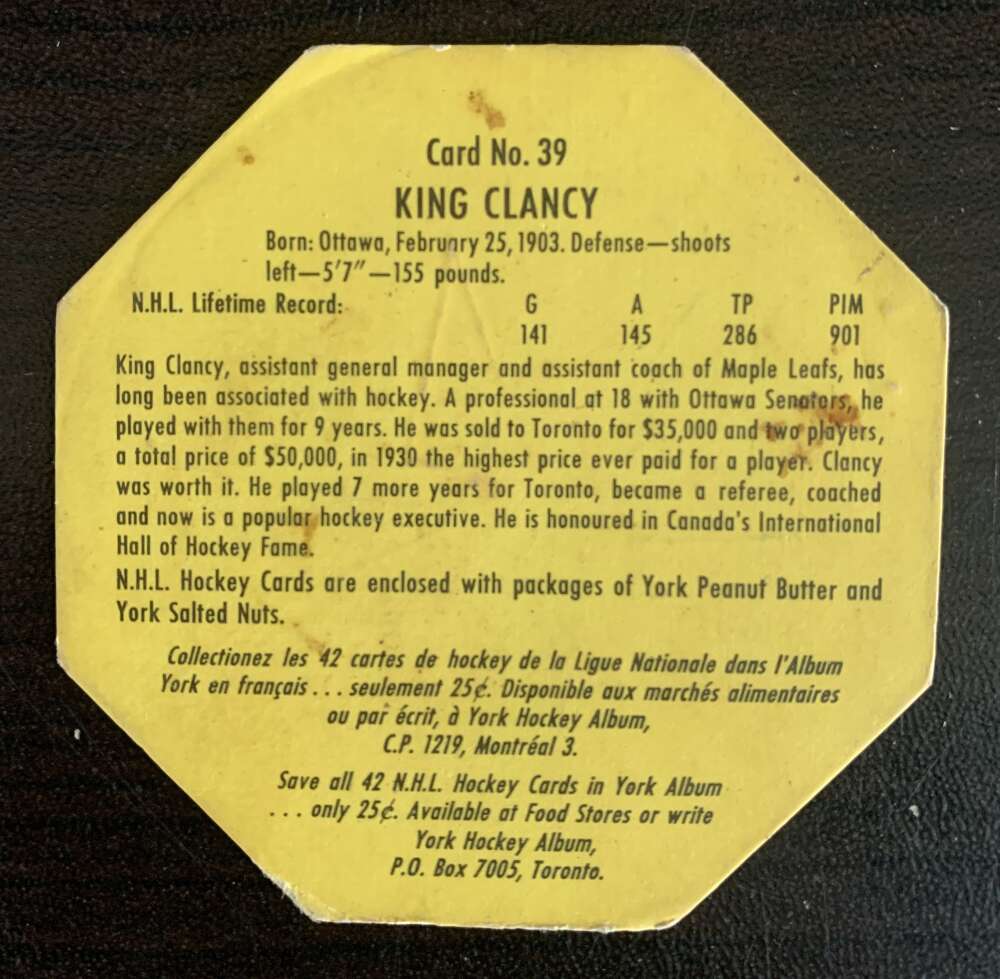1961-62 York  Yellow Backs #39 King Clancy  Toronto Maple Leafs  V33208