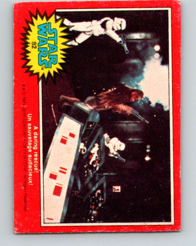 1977 OPC Star Wars #82 A daring rescue!   V34035