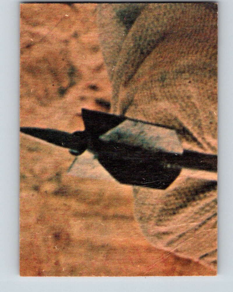 1977 OPC Star Wars #103 Stormtroopers attack our heroes!   V34213