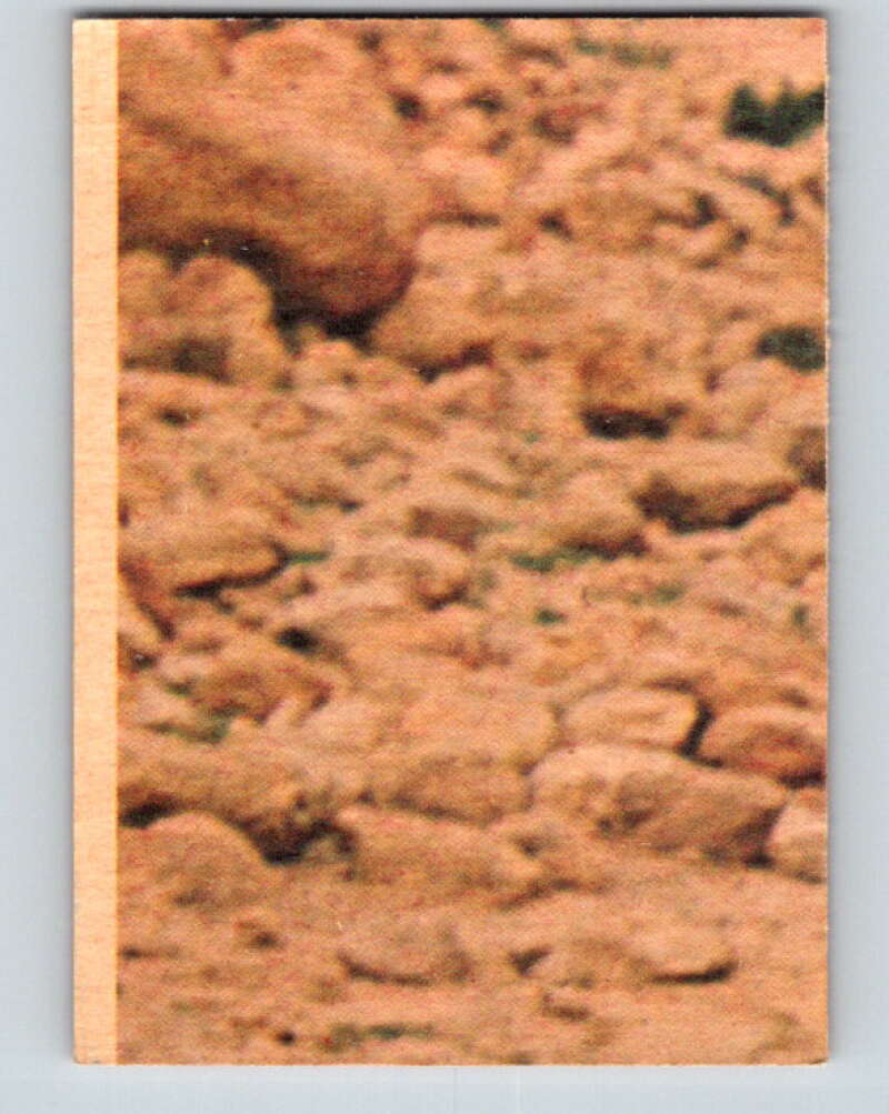 1977 OPC Star Wars #117 Chewbacca poses as a prisoner!   V34312