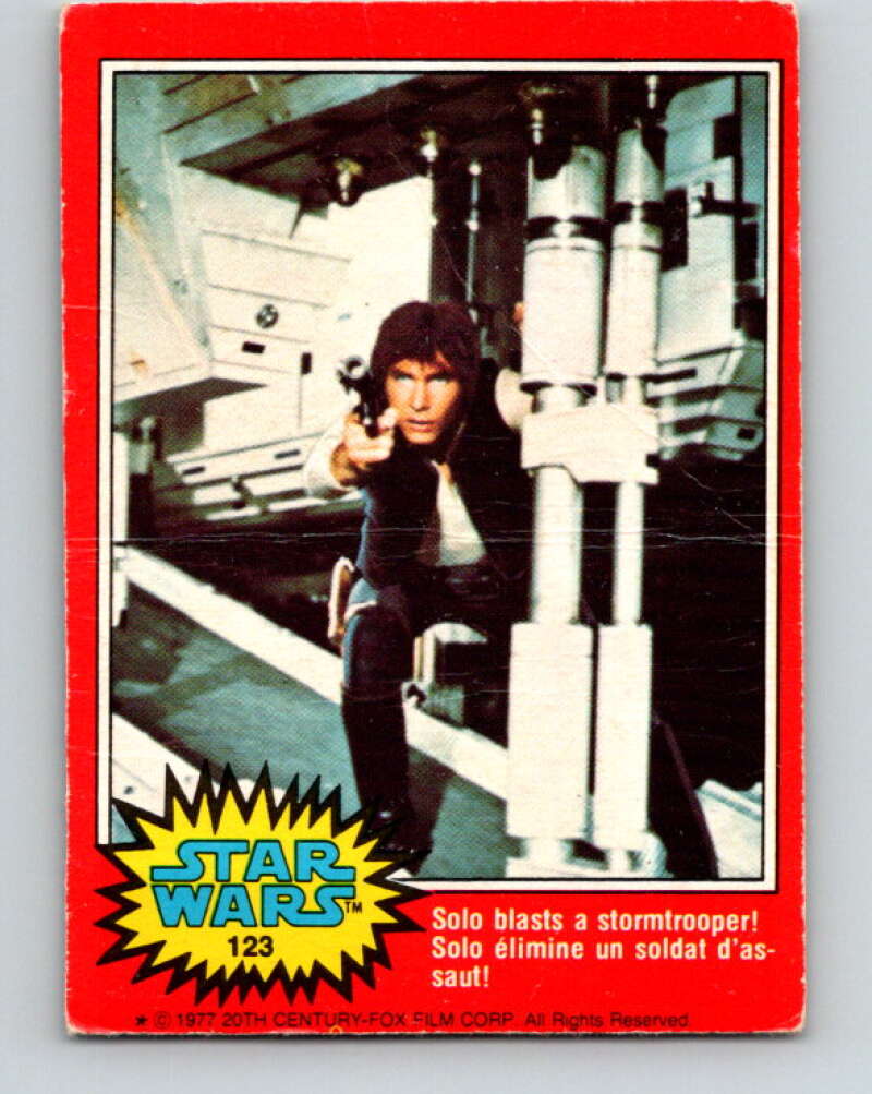 1977 OPC Star Wars #123 Solo blasts a stormtrooper!   V34375