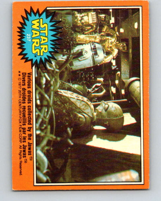 1977 OPC Star Wars #237 Various droids collected by the Jawas   V34570