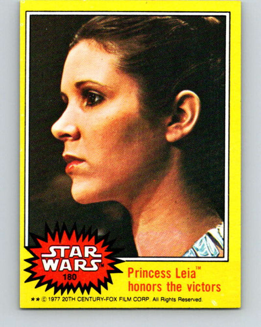1977 Topps Star Wars #180 Princess Leia honors the victors   V34667