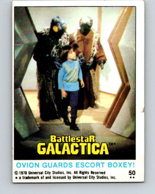 1978 Topps Battlestar Galactica #50 Ovion Guards Escort Boxey!   V35299