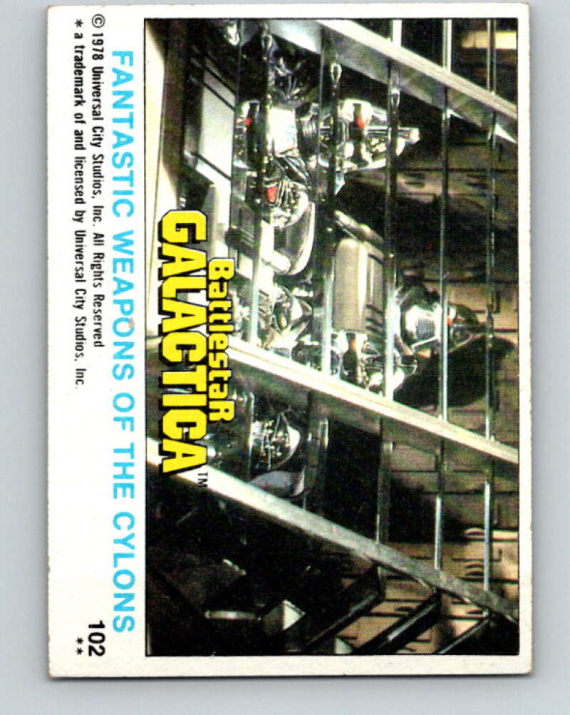 1978 Topps Battlestar Galactica #102 Fantastic Weapons of the Cylons   V35409