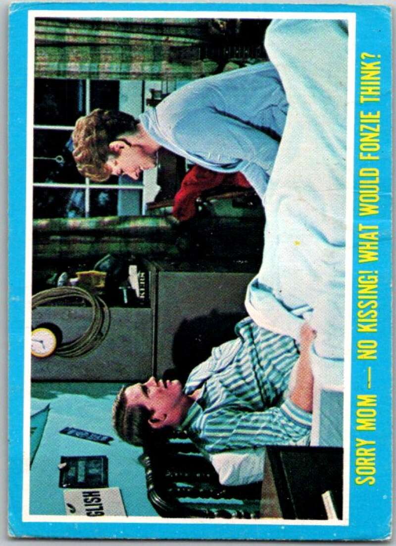 1978 Topps Happy Days #10 Sorry Mom No Kissing  V35830
