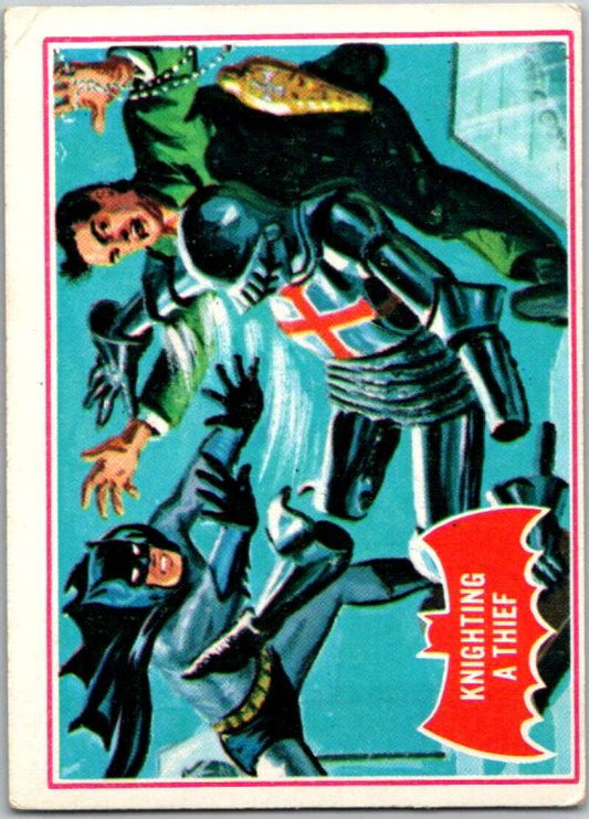 1966 Topps Batman Series Red Bat #9 Knighting a Thief   V36288