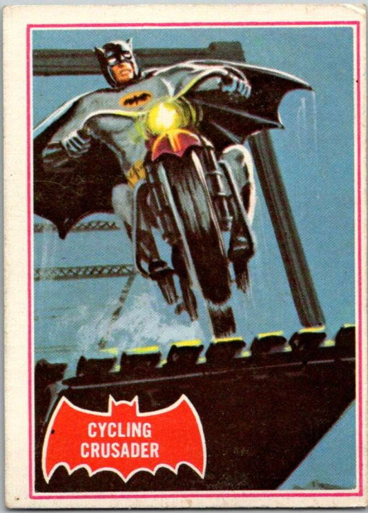 1966 Topps Batman Series Red Bat #10 Cycling Crusader   V36289