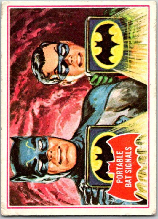 1966 Topps Batman Series Red Bat #16 Portable Bat Signals   V36297