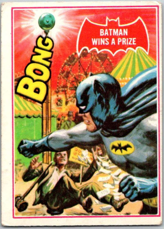 1966 Topps Batman Series Red Bat #21 Batman Wins a Prize   V36300