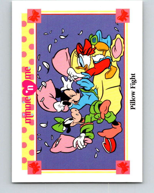 1991 Impel Disney Minnie 'n Me #58 PillowFight V41473