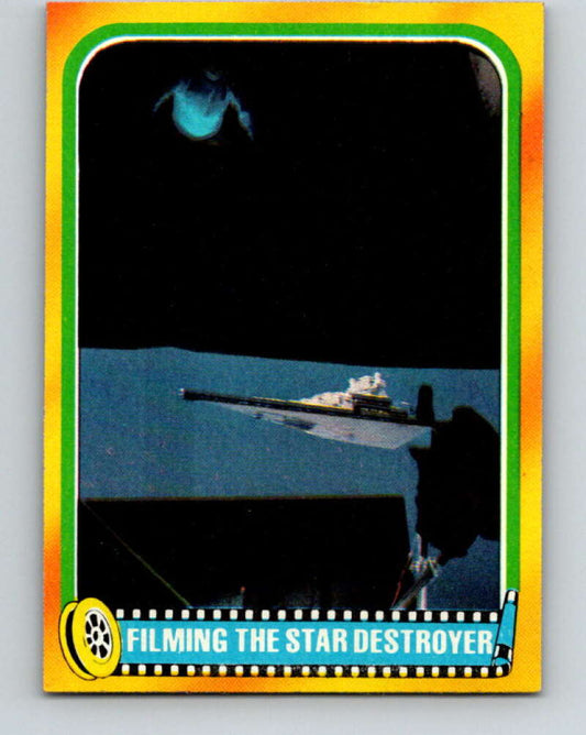 1980 Topps The Empire Strikes Back #348 Filming the Star Destroyer   V44044