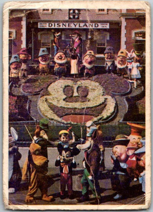 1965 Disneyland Blue Backs #39 Disney characters meet  V44200
