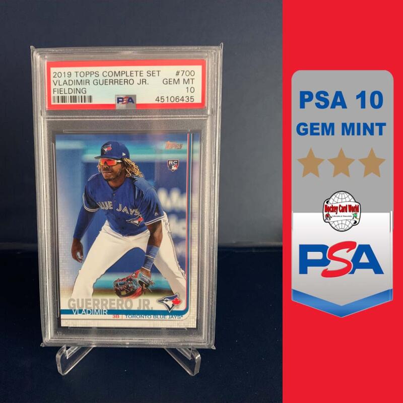 2019 Topps #700 Vladimir Guerrero Jr. Fielding Rookie RC PSA 10 Gem Mint - #06435