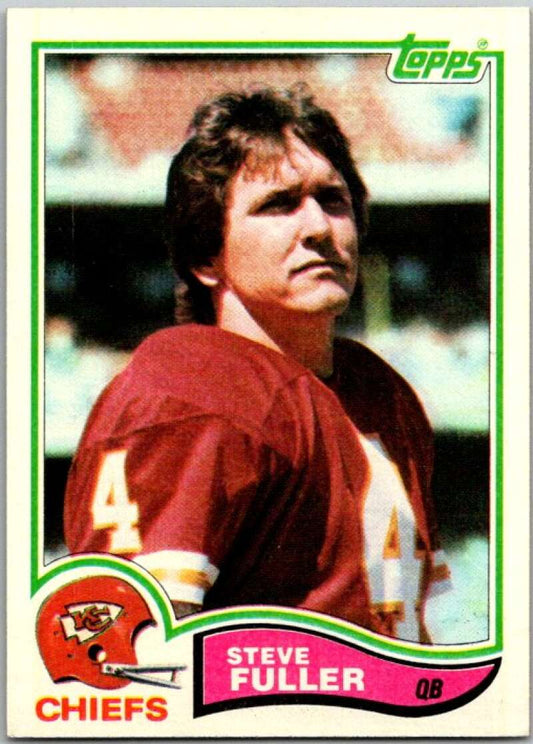 1982 Topps Football #114 Steve Fuller  Kansas City Chiefs  V44966