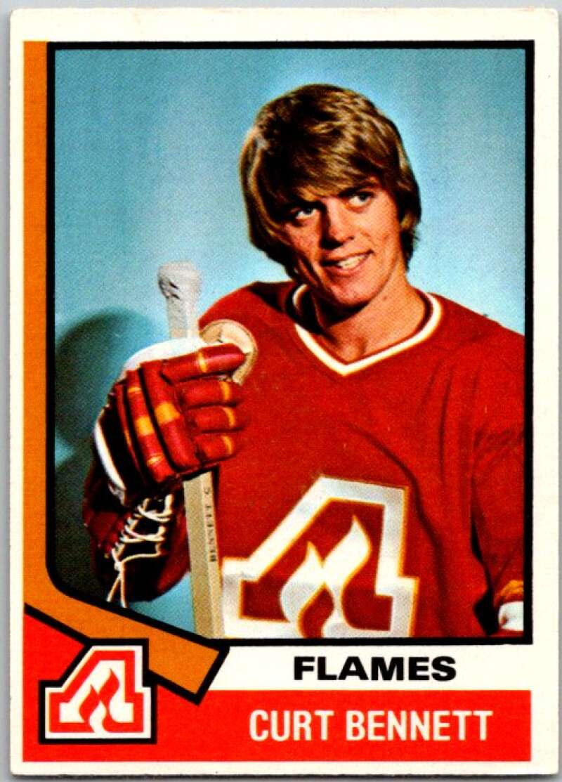 1974-75 O-Pee-Chee #33 Curt Bennett  Atlanta Flames  V46154