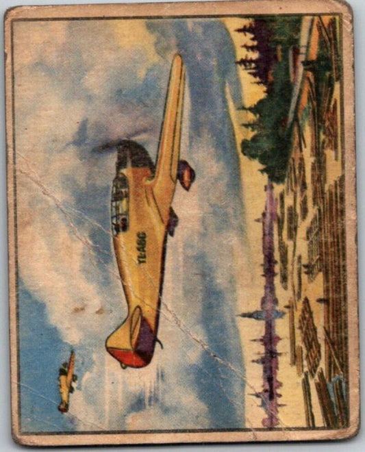 1939 Gum World, The World In Arms #14 Latvian Two-Seat Ship  V51142