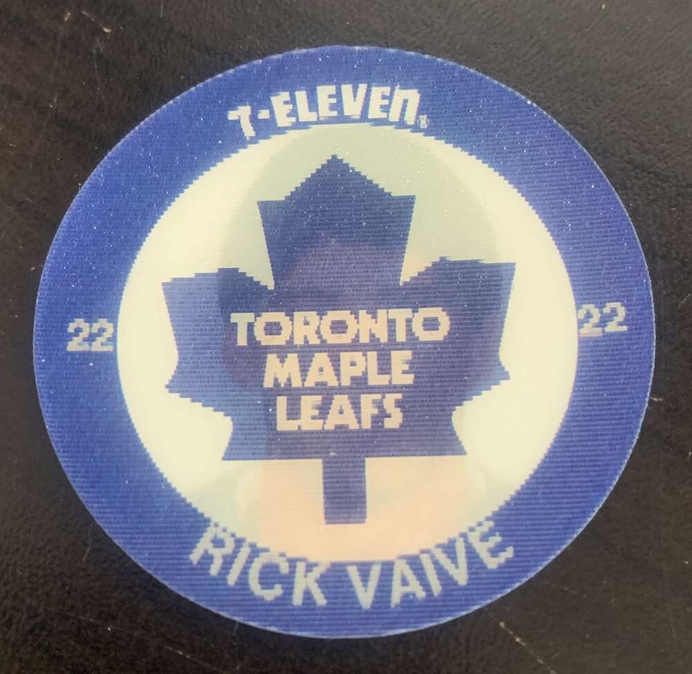 1984-85 7-Eleven Hockey Disc Rick Vaive Maple Leafs  V51532 Image 1