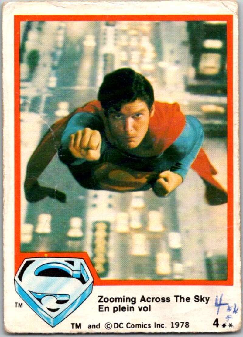 1978 OPC Superman #4 Zooming Across The Sky   V51624 Image 1