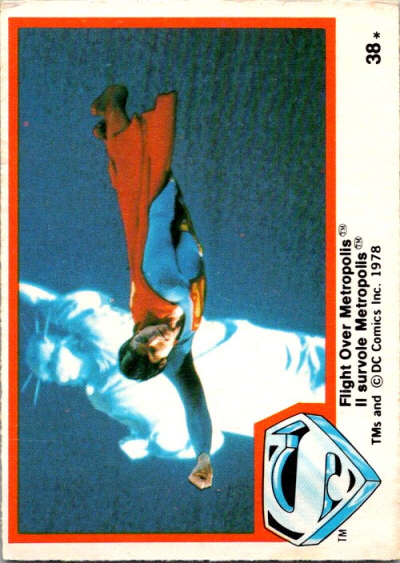 1978 OPC Superman #38 Flight Over Metropolis   V51803 Image 1