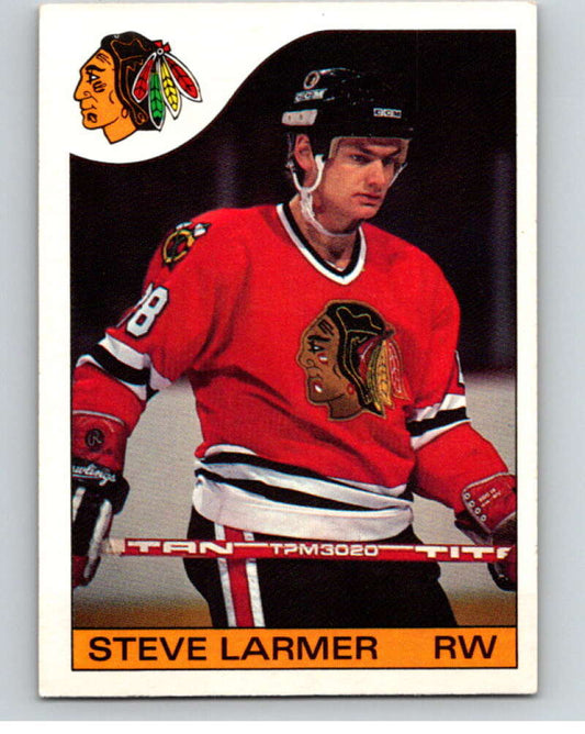 1985-86 O-Pee-Chee #132 Steve Larmer  Chicago Blackhawks  V56638 Image 1