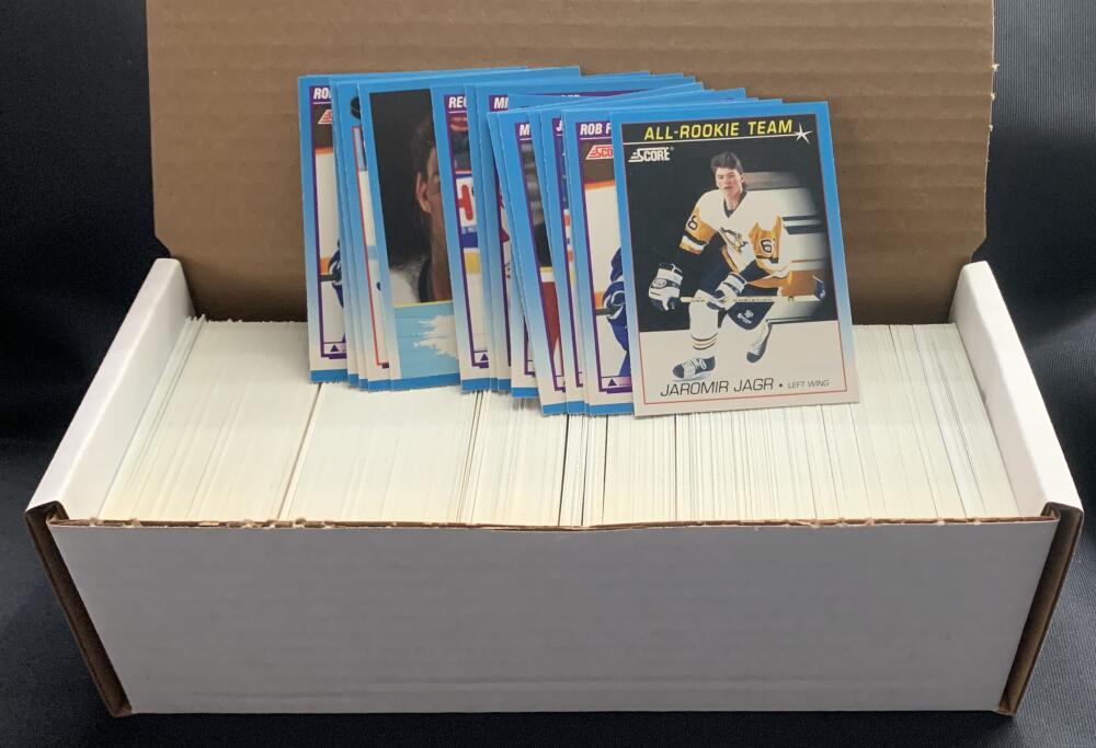 1991-92 Score Canadian English S.2 Hockey Cards - Box Over 500 cards! - Lot #1 Image 1